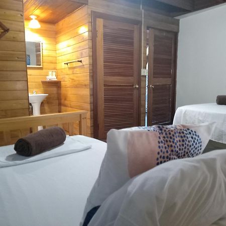 Villa Bahia Del Sol Bocas Town Bagian luar foto